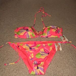 NWT VICTORIAS SECRET BIKINI SWIMSUIT
